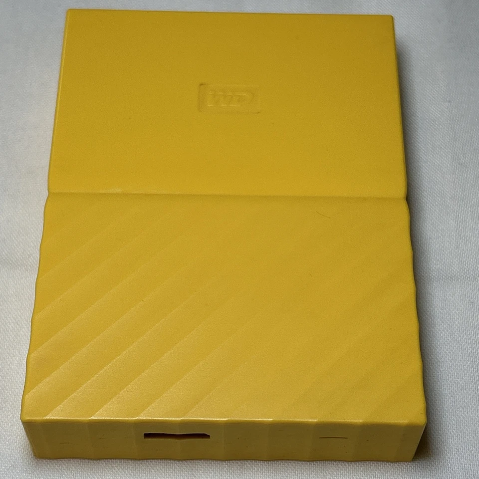 Western Digital My Passport 2TB Hard Drive - WDBYFT0040BYL-Yellow - Image 3 of 4