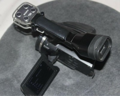 Sony NEX-VG20H Interchangeable Lens E-MOUNT HD Video TESTED WORKING Body Only B!