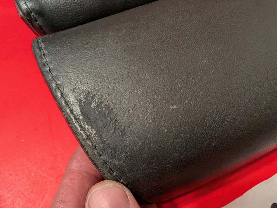 ✅OEM 2009-2016 Lincoln MKS SLIDING ARMREST Console Storage Lid BLACK Leather - Image 4 of 4