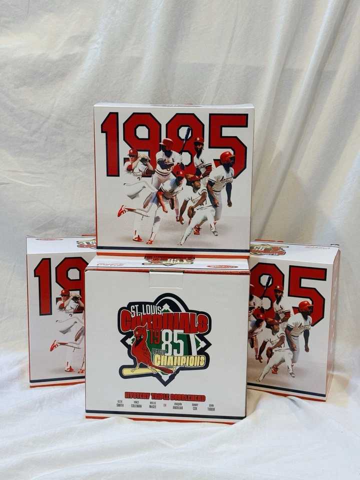 St. Louis Cardinals 1985 Liga Campeones Misterio Triple Bobblehead Nuevo en Caja 4 Disponibles Foto 2 de 4
