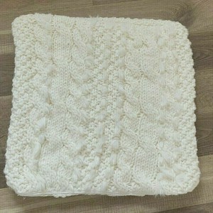 Pottery Barn Faux Fur Cable Knit Pillow Cover 24 Square Ivory Ebay