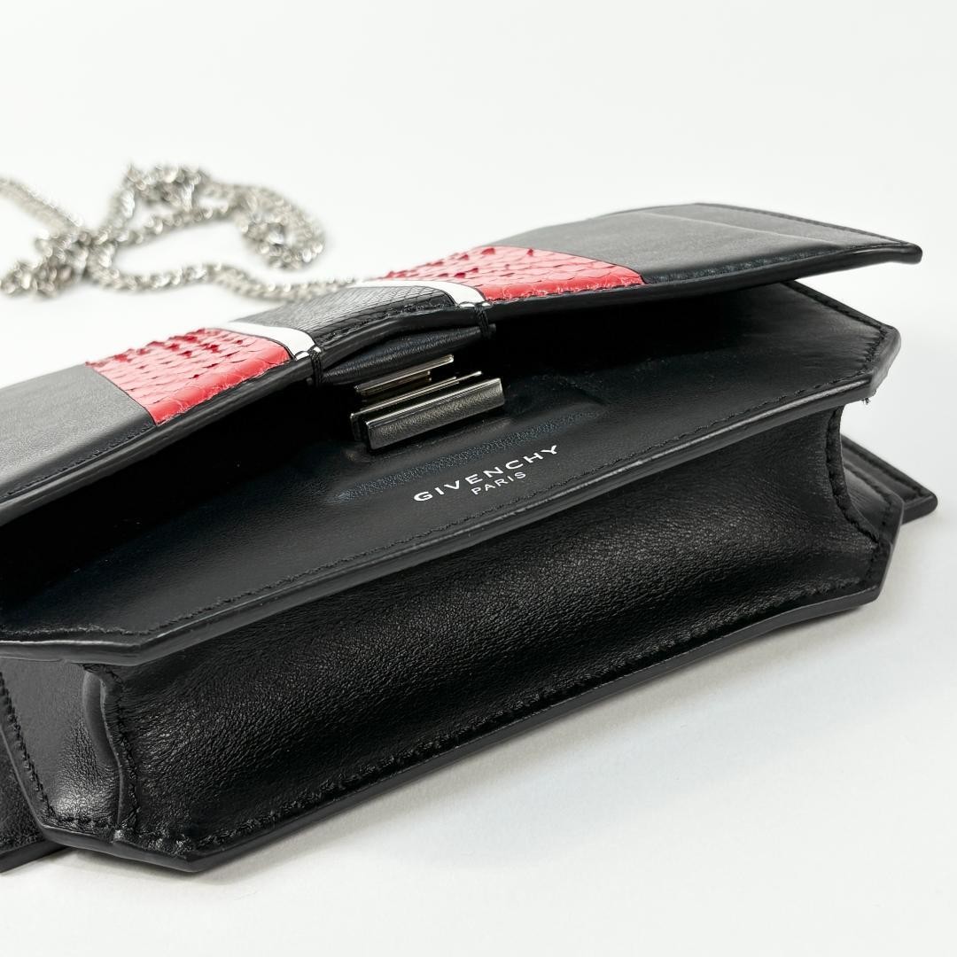 Givenchy Bow-Cut Chain Shoulder Bag Python Leathe… - image 12