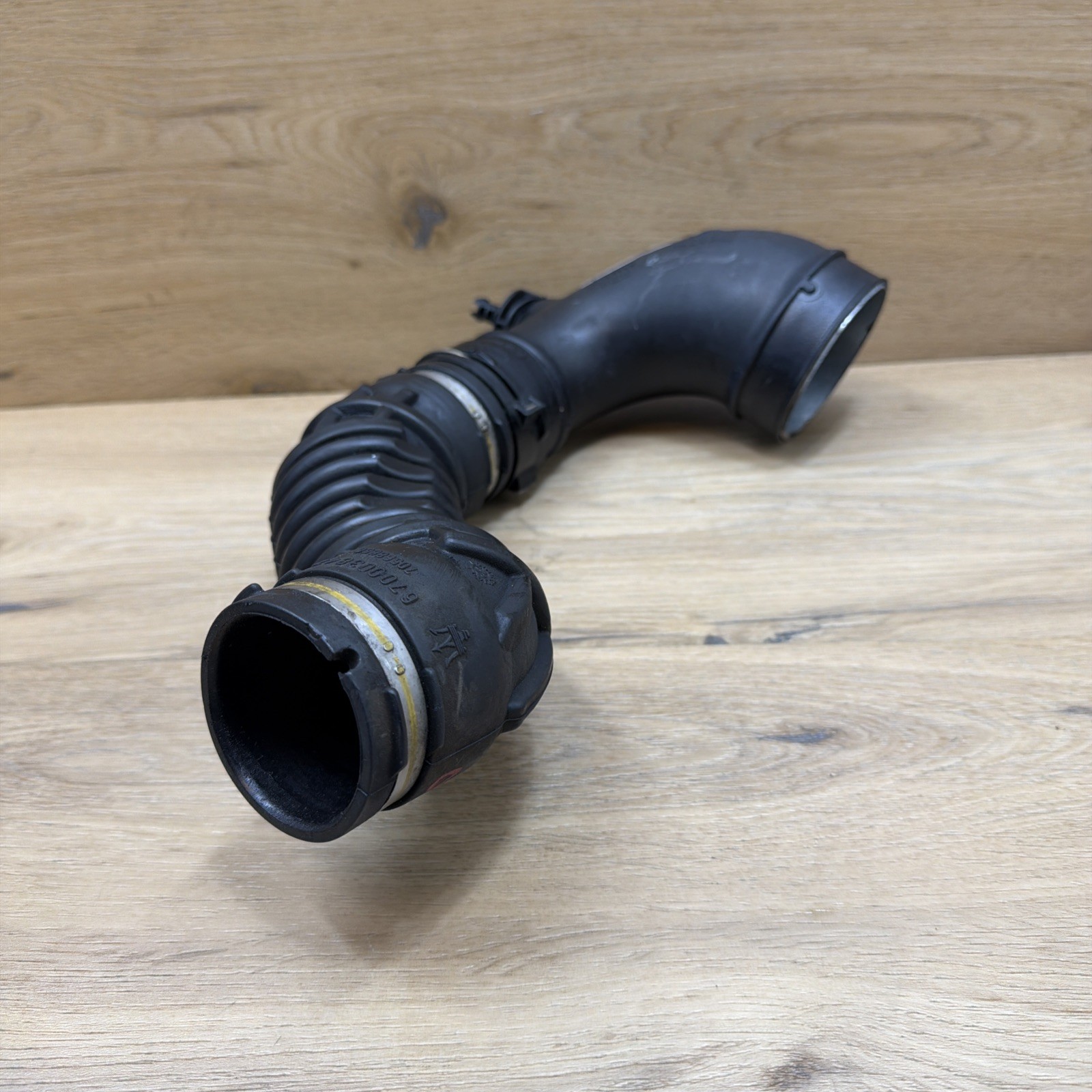 🟢2014-2020 Maserati Quattroporte S Q4 Right Side Air Intake Cleaner Hose Pipe🟢
