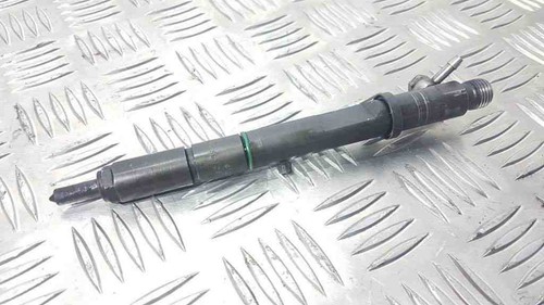 AUDI A4 Avant 8D5, B5 Einspritzdüse 059130201E 2.50 Diesel 1998 31379683