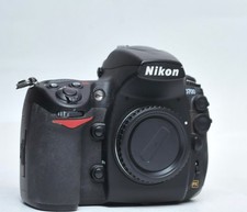 Nikon D700 FX