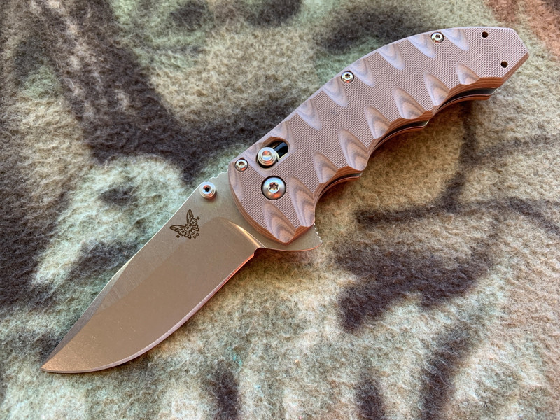 Benchmade™ USA 300SN BALL, AXIS Lock Flipper Textured Sand/Earth G10 Knife New