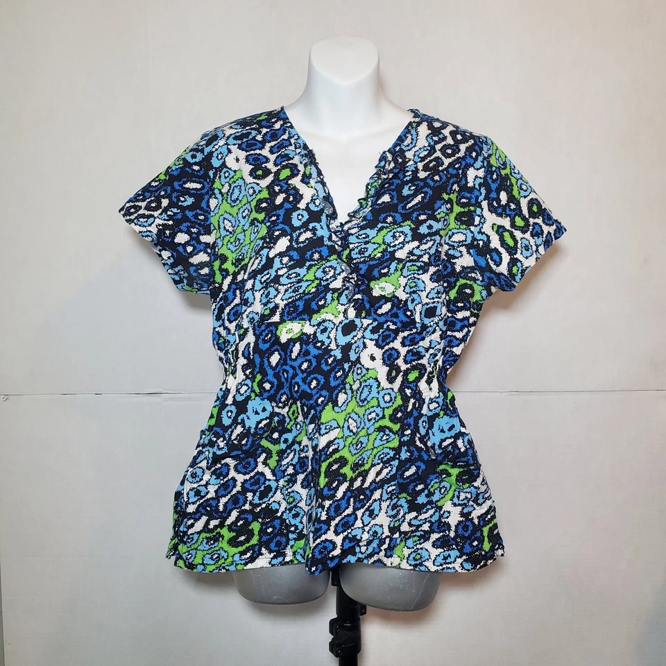 Gem Scrubs, Scrub Top Women’s Size XS  Elastic Waist  Green Speckled Pattern - Image 3 of 4