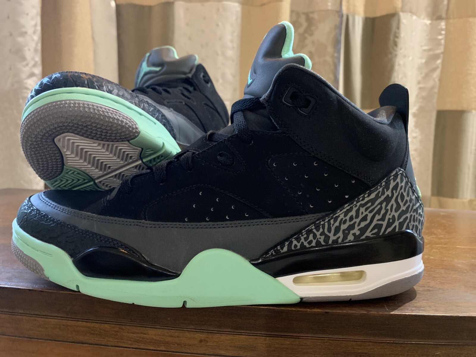 jordan son of mars green glow