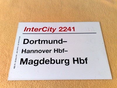 ZLS IC 2241 Dortmund - Hannover Hbf - Magdeburg Hbf F1910 28 Fpl 2004