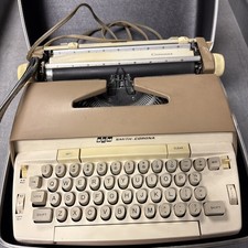 VTG Smith Corona Super Sterling Portable Manual Typewriter Tan/Beige w/ Case thumbnail