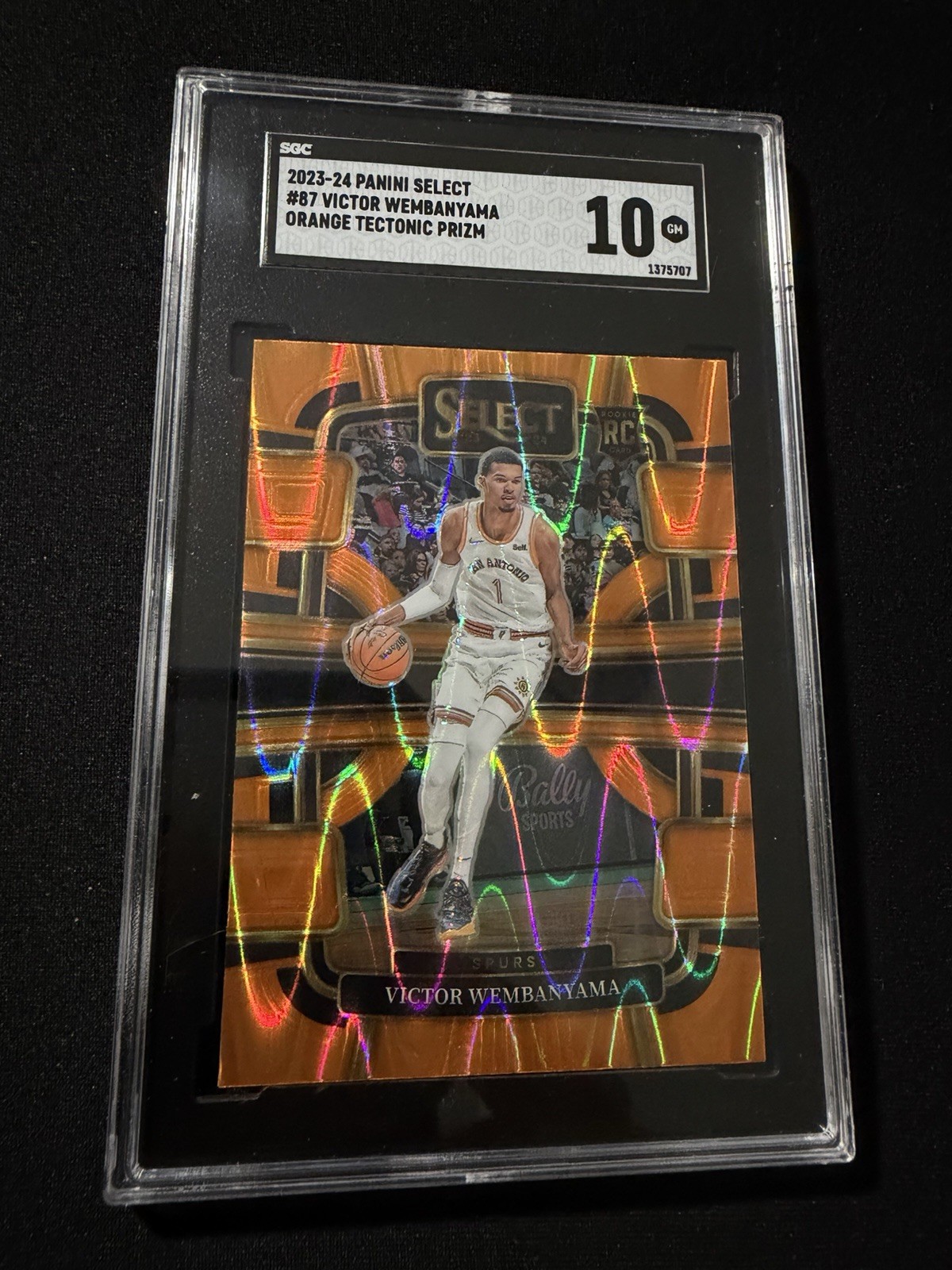2023-24 Select Victor Wembanyama RC #87 Orange Tectonic SGC 10