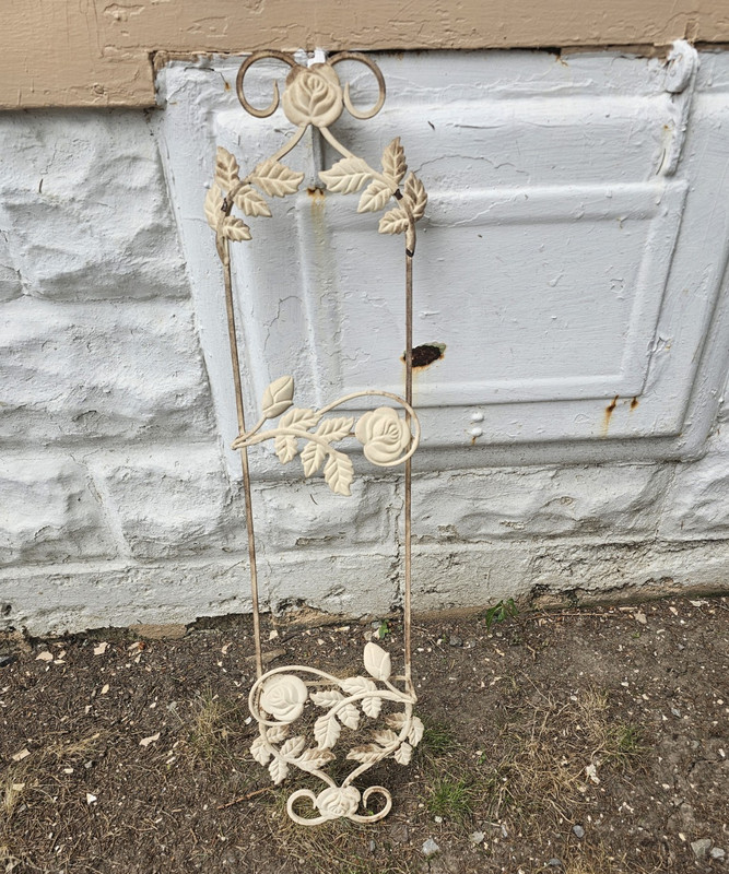 Beige Metal Floral Plant Stand Rectangular Rose & Leaf Scrollwork