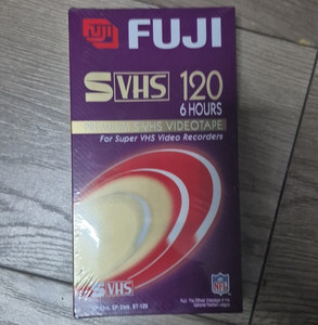 FUJI S-VHS ST-120 Videotape 6 Hour Recordable Sleeve 1997 (ST-120)