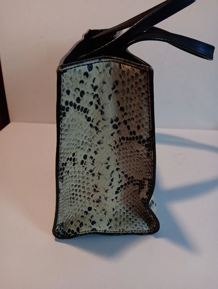 Bolso de Mano Kate Spade Estampado Serpiente (leer) Foto 2 de 4