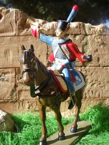 LOT de 12 SOLDATS OFFICIERS MARECHAUX NAPOLEONIENS STARLUX & 1 CHEVAL BLANC D