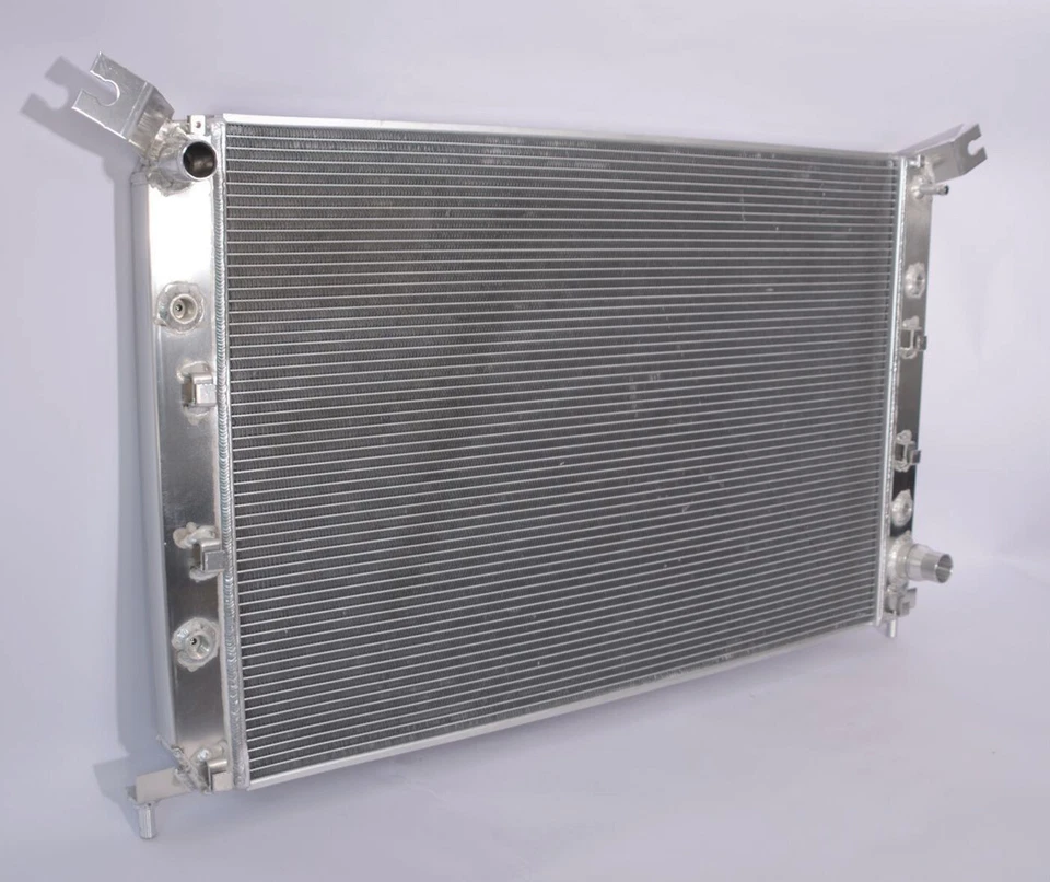 All Aluminum Radiator Fit 2011-2019 Chevrolet Silverado 2500HD 3500HD 6.0L AT Foto 4 de 4