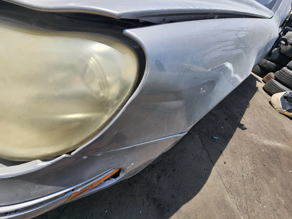 Guardabarros izquierdo gris mercedes-benz w220 s430 s500 1999 2001 2002 2003 05 2006 Foto 2 de 2