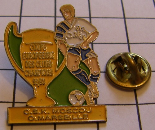 PIN'S LAPEL PINS vintage SPORT 100 KMS de Steenwerck 1992 nord 59