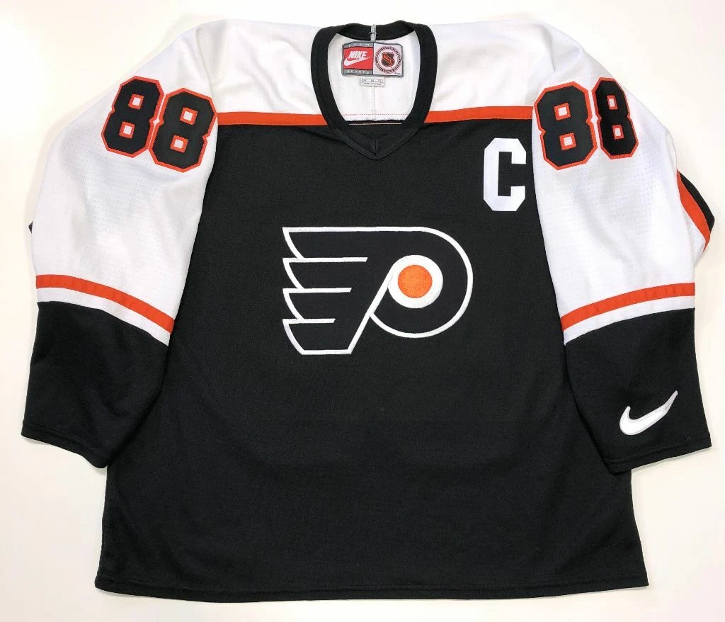 flyers black jersey 90s