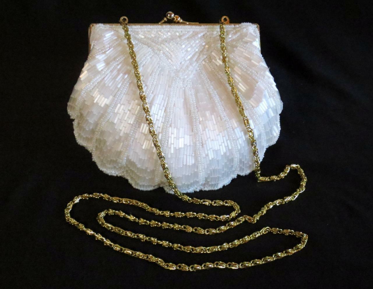 La Regale White Beaded Shell Bombing free shipping Evening S Bag Purse w Clutch Chain Many popular brands