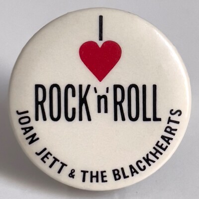 Vintage 1981 JOAN JETT promo button I Love   Rock n Roll pin badge Runaways