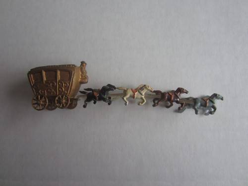 Diligencia alta vintage de metal sin marca 5 1/4"" de largo, 1 1/2"" con 8 caballos - Imagen 2 de 7
