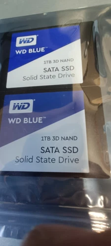2X Western Digital 1TB WD Blue 3D NAND Internal PC SSD - SATA III WDS100T2B0A