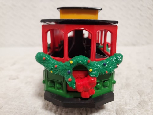 JOHN DEERE 1996 CHRISTMAS TROLLY CAR 1/43 ERTL #5250DO NIB - Picture 4 of 10