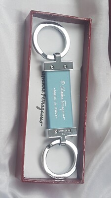 SALVATORE FERRAGAMO ロコフリントロトッフスニカ 【関税込】 s-l400.jpg