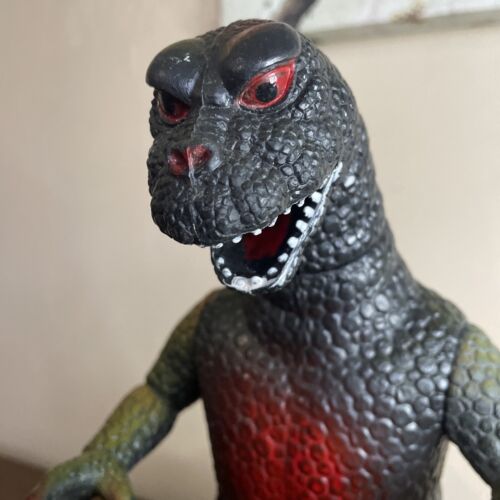 Vintage 1985 Godzilla 14" giocattoli Dor Mei posabili Hong Kong verde, rosso e giallo - Foto 2 di 12