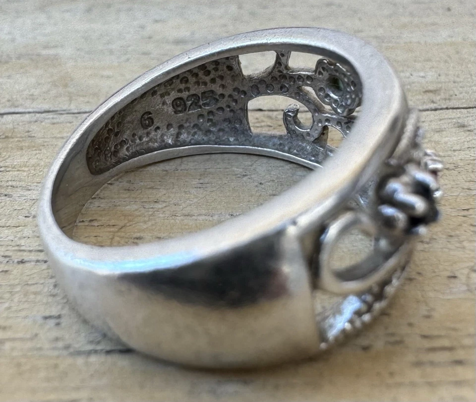 De colección 925 Rubí Natural, Zafiro y Esmeralda Avon Talla 6 3.77g Foto 2 de 4