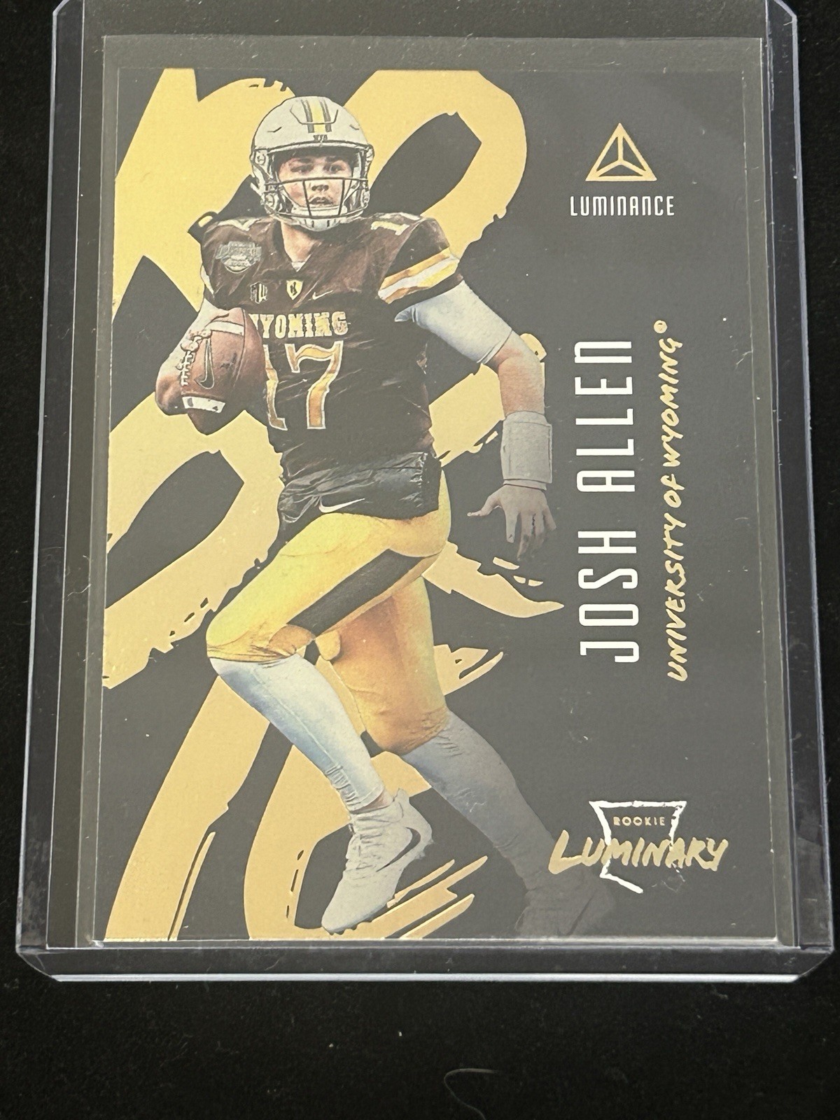 2018 Panini Luminance - Luminary Josh Allen #12 (RC) Wyoming Buffalo Bills