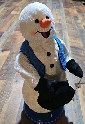 スノーマン GEMMY SNOWMAN SPINNING SINGING DANCING SNOWFLAKE SNOW MIZER READ