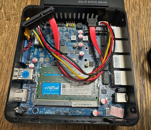 Intel Celeron J4125 Quad Core Firewall/Router 5 Port 2.5GbE Barebones W/8GB RAM - Picture 4 of 10