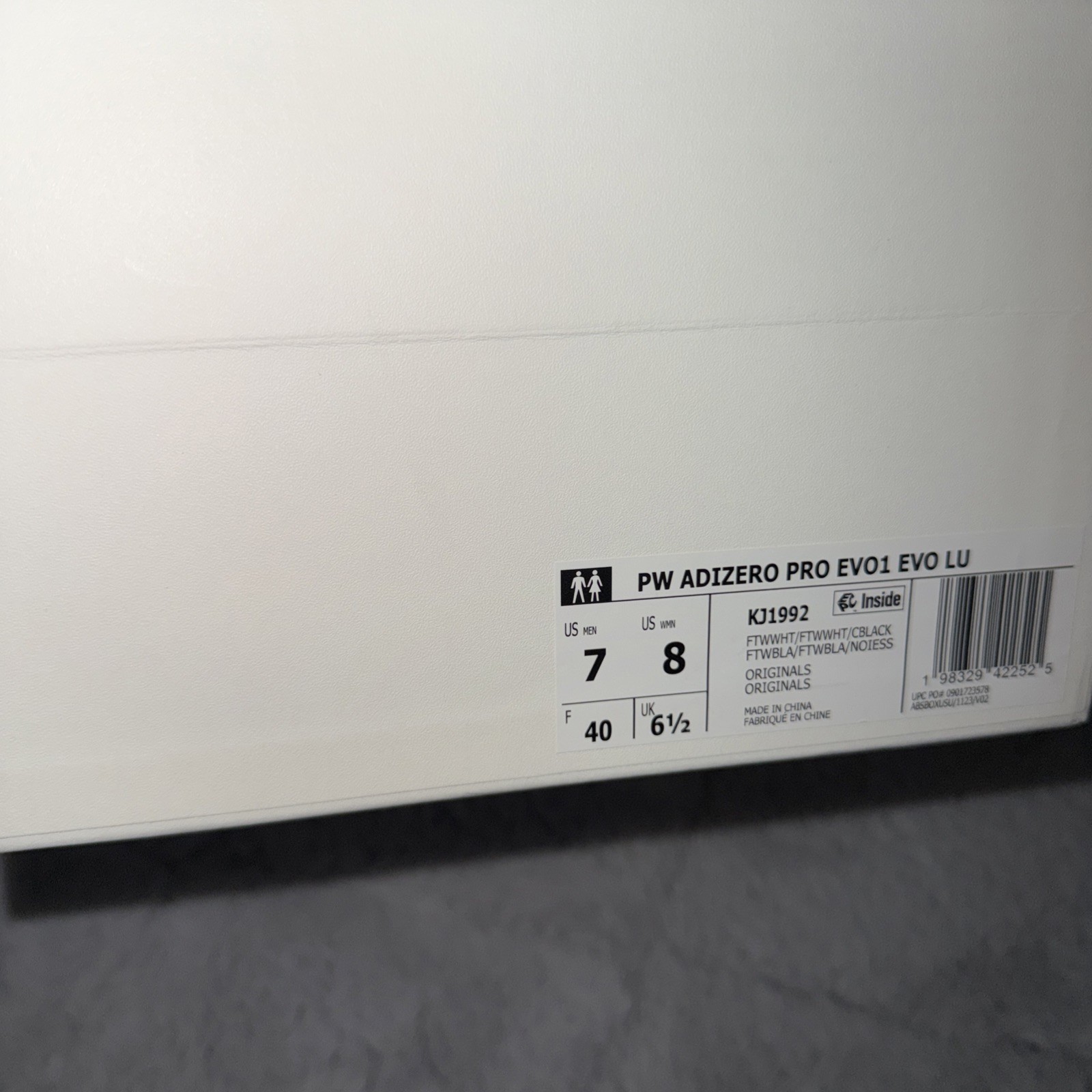 Adidas Human Race EVOLUTION Pro X Pharrell White Black Size 7 #KJ1992 Brand New image 9