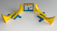 Matchbox Superfast Track 400 Double Loop Supports + Finish Line Gate With Flags