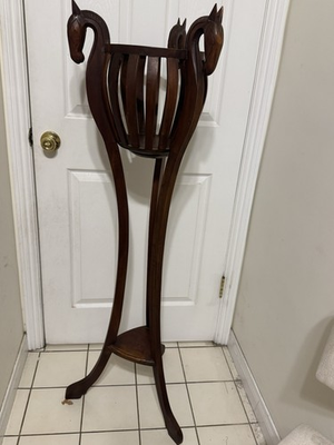 #ad VTG Rare Jardinaire Mahaghony Horse Plant Stand Planter 51” High 8 “ Opening $250.00