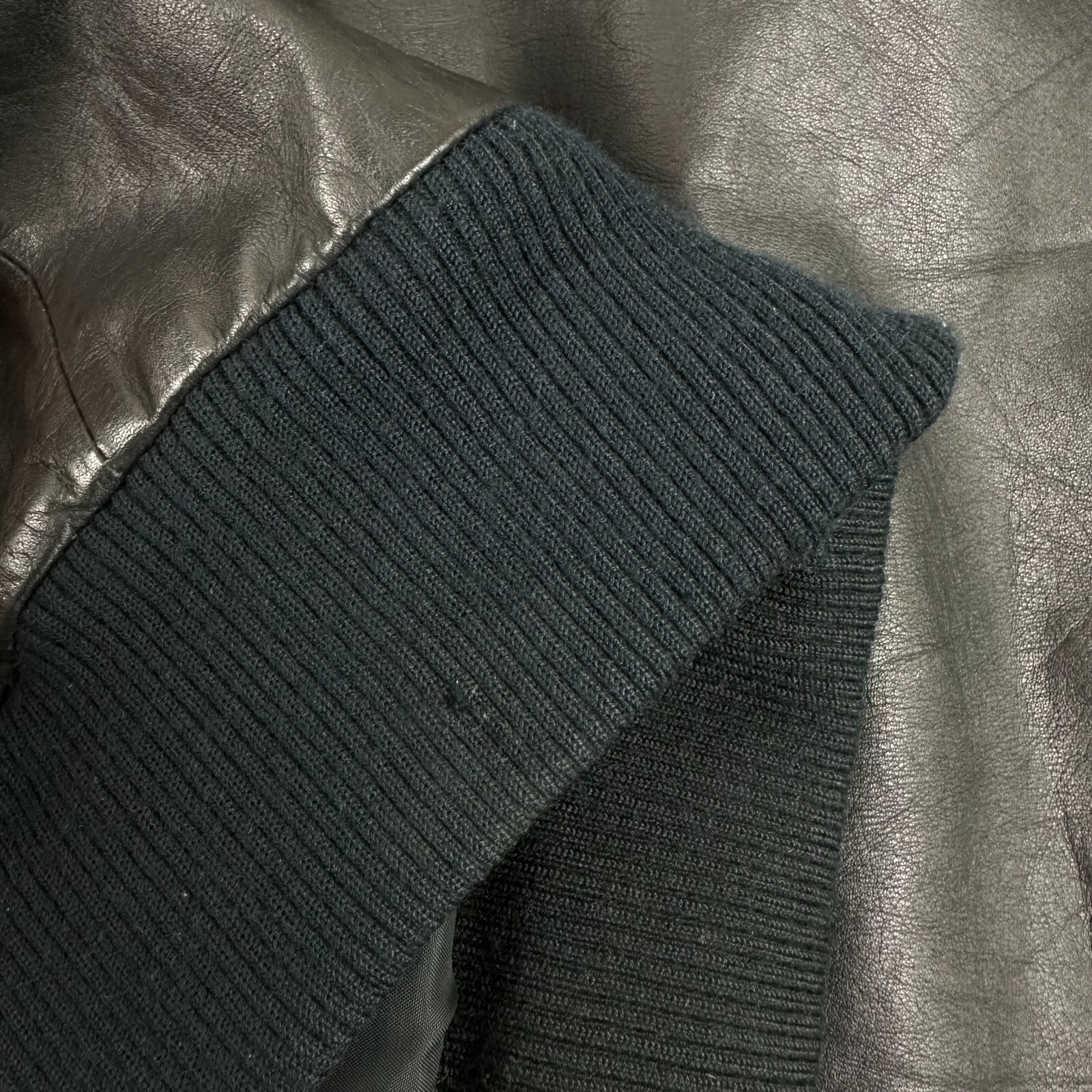 Guy Laroche Paris Mens Bomber Jacket L Leather Zip Up snap Black