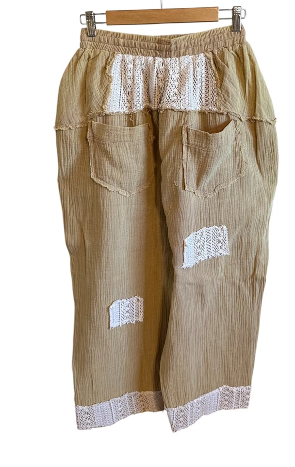 Pantalones harén con parche de encaje de ganchillo POL - pequeños nuevos sin etiquetas Foto 3 de 4