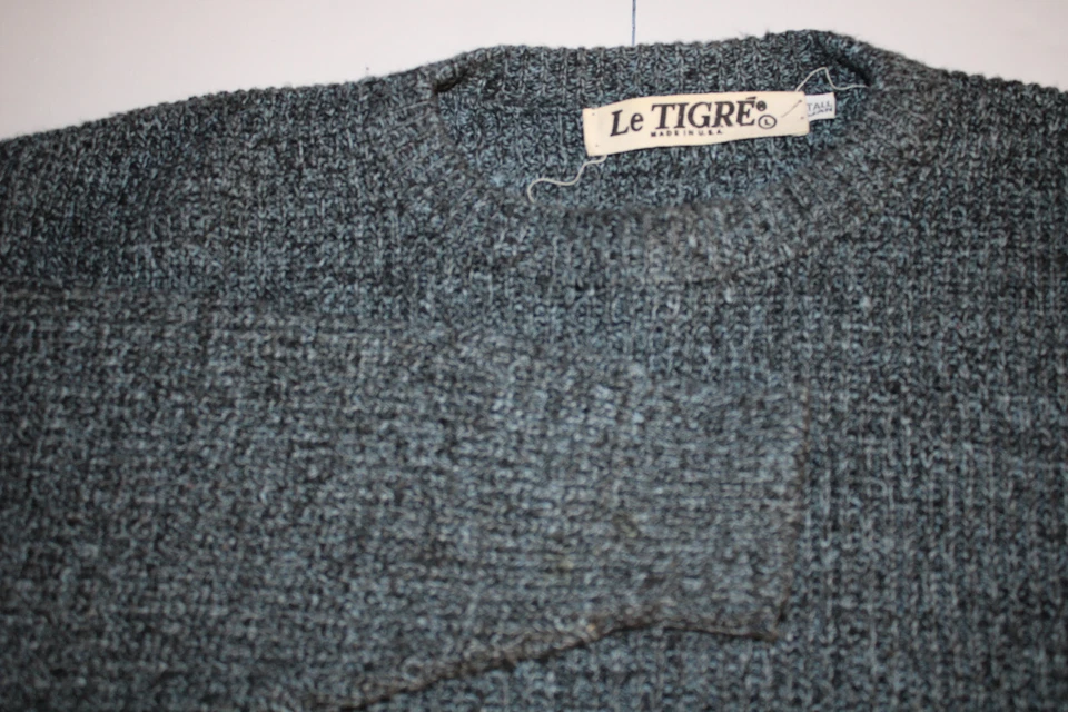 Vintage 90s Le Tigre Men's Crew Neck Knit Sweater Blue Gray Black Made USA LARGE - Image 2 of 4