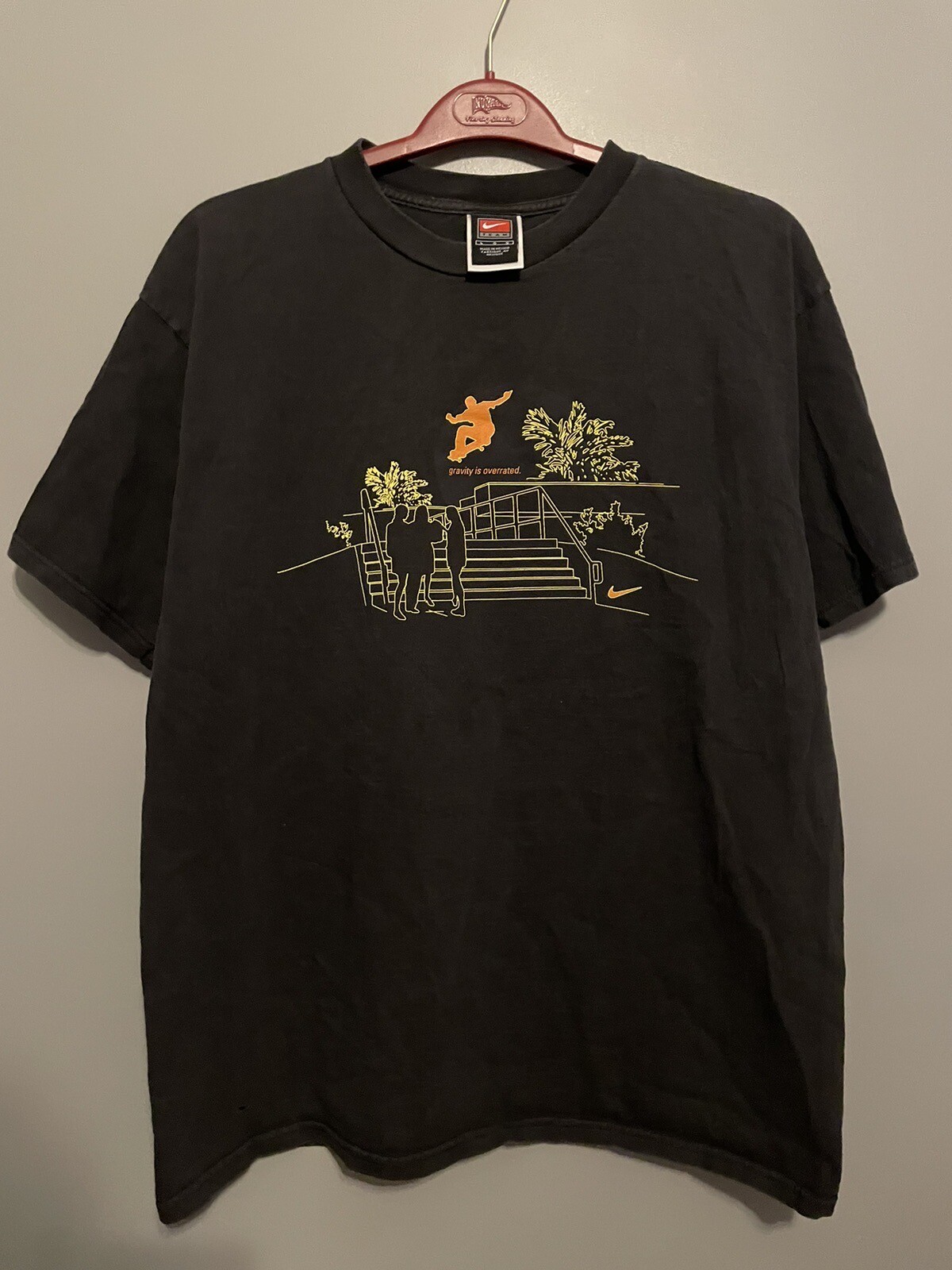 Picture 1 of 6