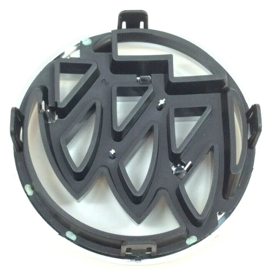 Buick Encore 2013 2014 2015 2016 parrilla delantera Trishield emblema nuevo OEM 95330834 Foto 3 de 4