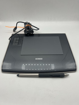 Wacom Intuos3 Comic Pen & Touch Graphics Tablet - grey