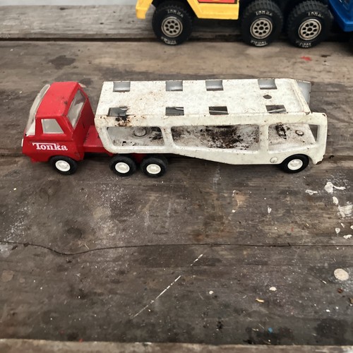 Vintage Tonka 9" Car Hauler (55010) Truck and Trailer. - Picture 2 of 2