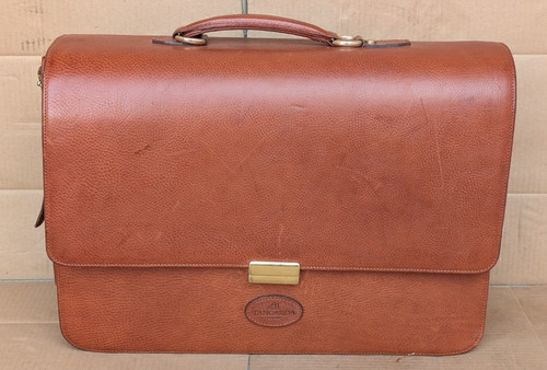 Tangaroa Terrida Italian Leather Professional Business Case Carry On - 17.5 Inch