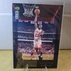 Upper Deck 1995-96 Collector's Choice Michael Jordan JC11 Bulls Insert NBA Card