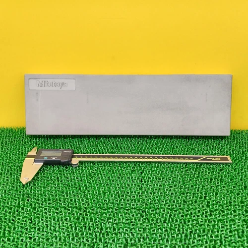 Mitutoyo  Digital Caliper 300mm   CD 30C Model No. CD 30C from JAPAN
