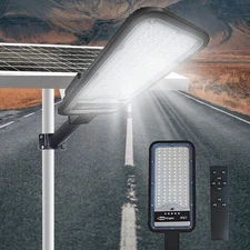 Commercial Solar Street Lights Outdoor Dusk-to-Dawn Solar High Bright Aluminum