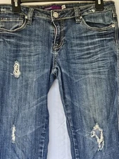 Vigoss Pants Capris Women's 7-8 Blue Denin Jeans Distressed Low Rise 32x23 Capri