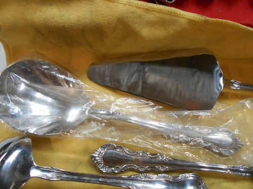 REED & BARTON "SELECT" "Flora Tiara" 90 Piece Set in case Stainless Steel - Picture 11 of 23